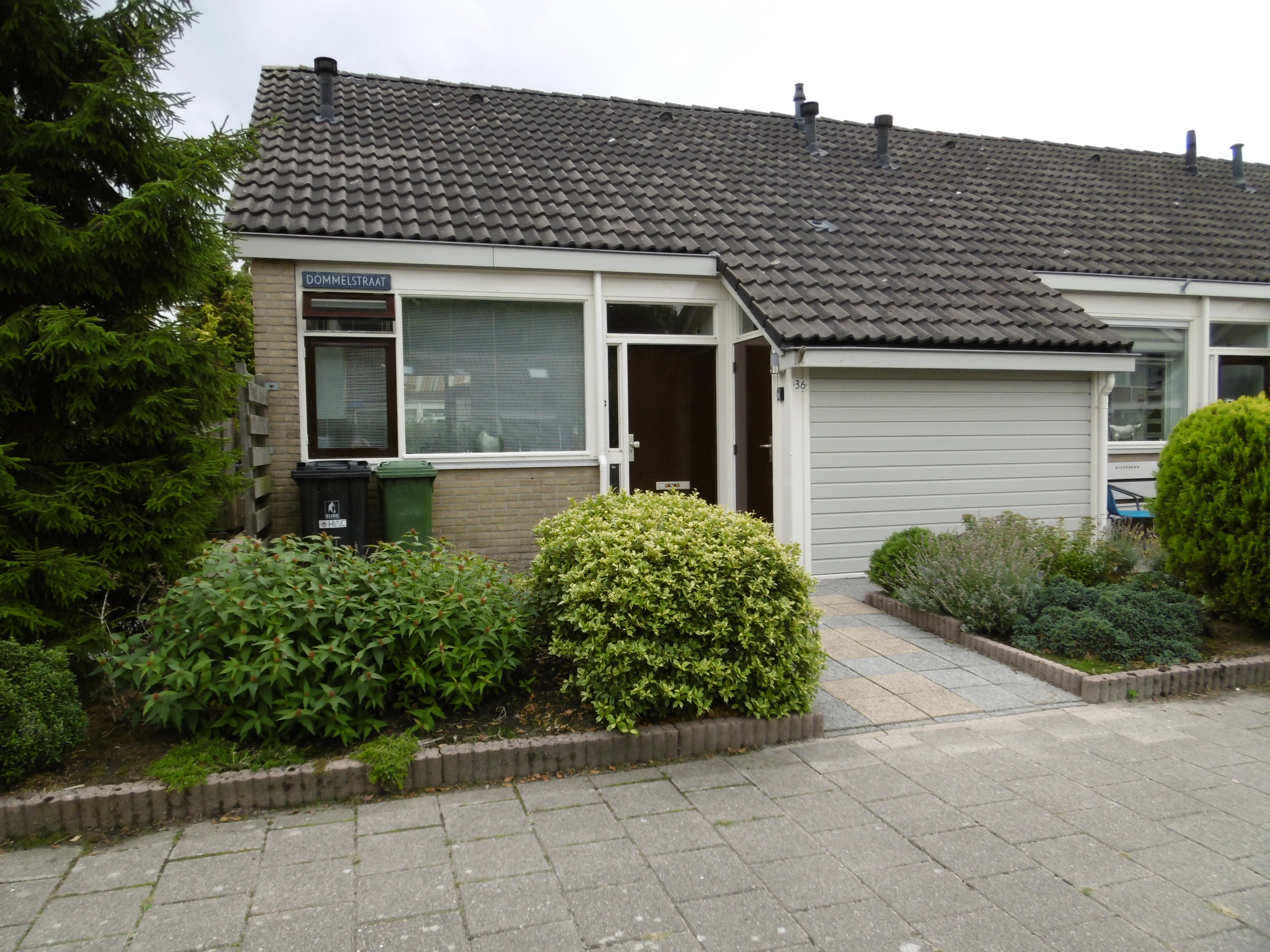 Hoekwoning te huur: Dommelstraat 36, Emmeloord-Espelervaart-Espelervaart West Emmeloord