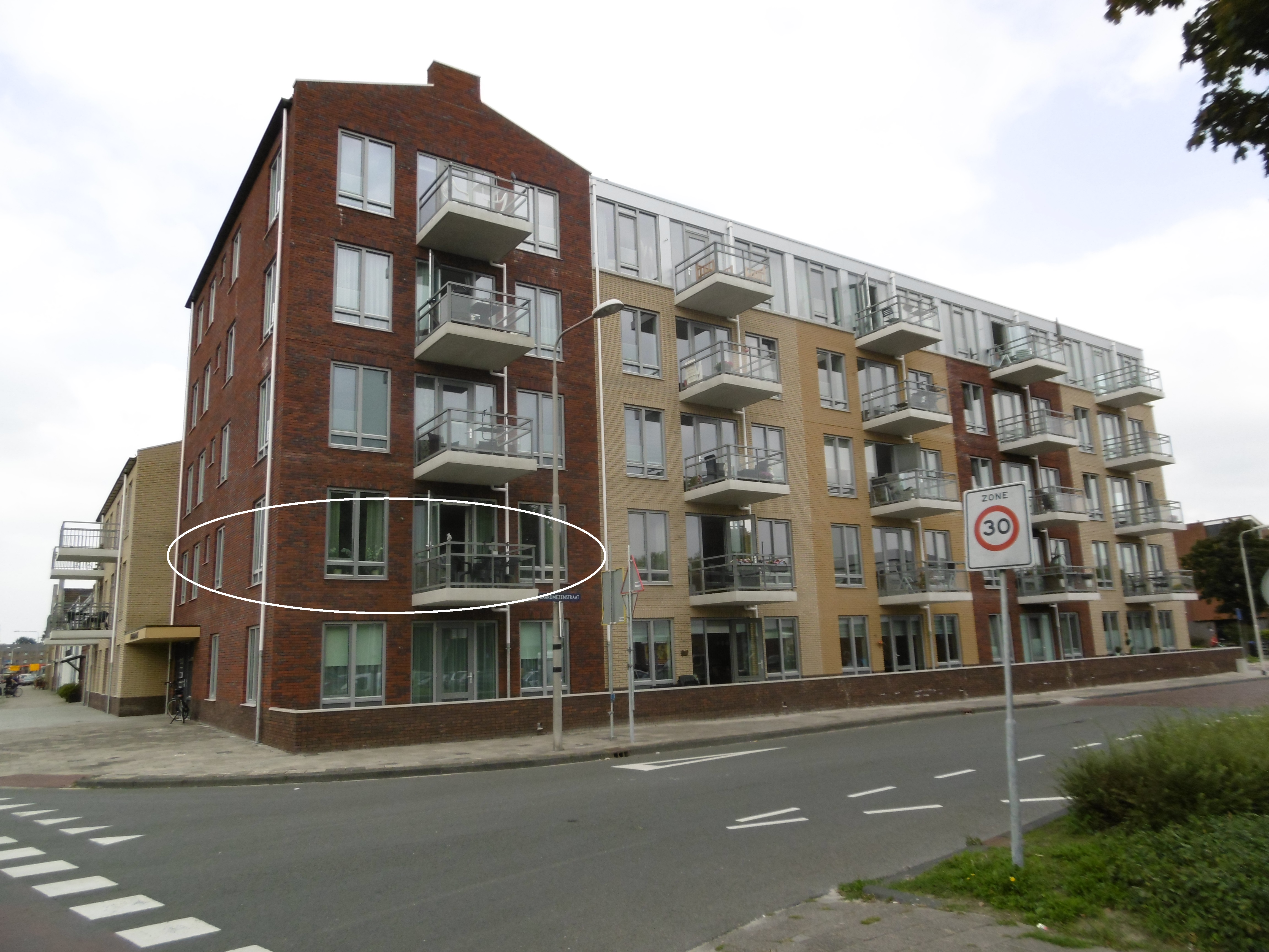 Appartement te huur: Nagelerstraat 47, Emmeloord-Centrum-Tussen Gracht en Vaart Emmeloord
